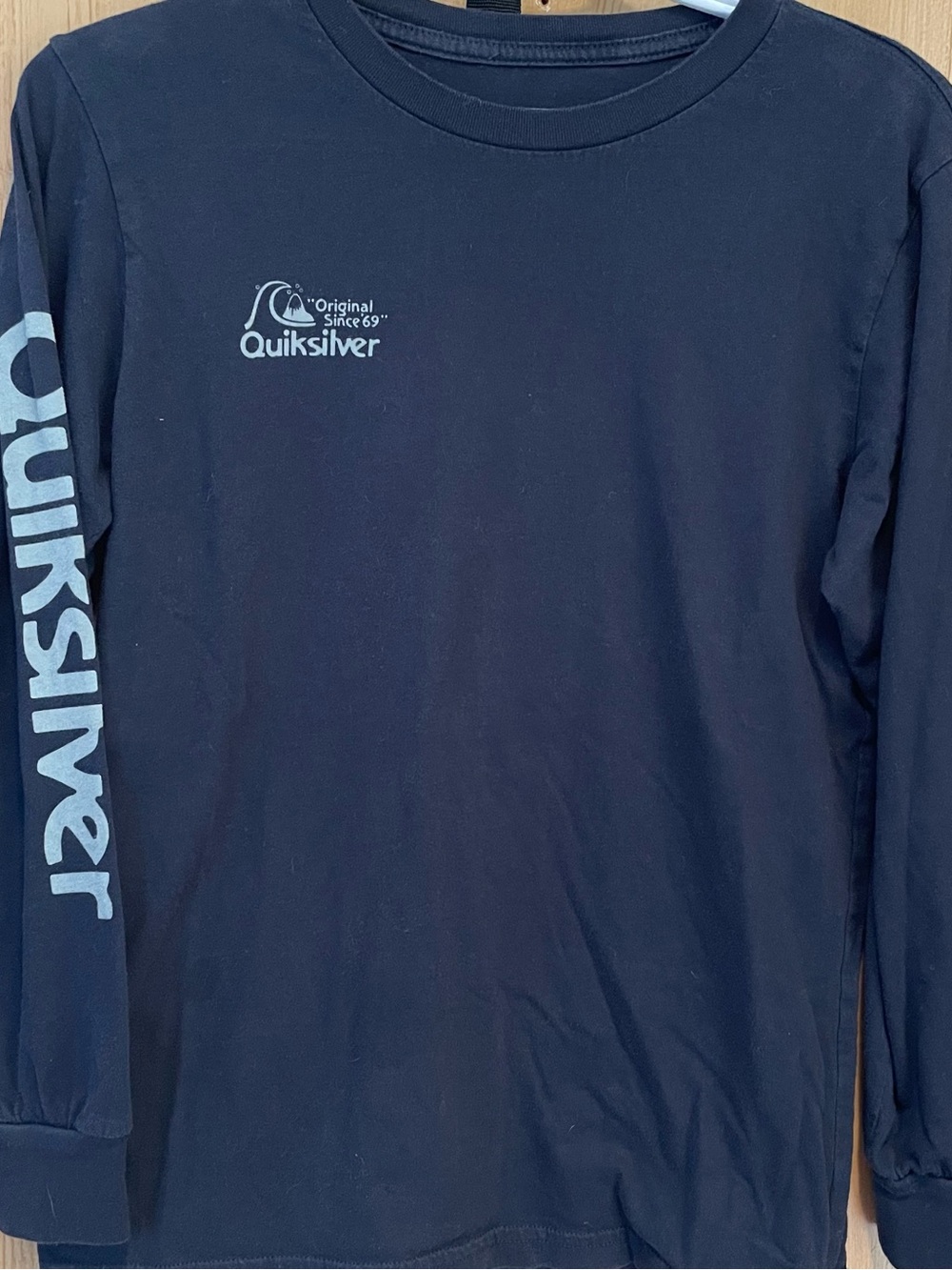 Quiksilver Youth Large Black Long Sleeve Graphic Shirt 100% Cotton